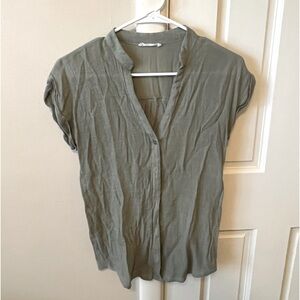 Timing brand button front shirt. Great condition. Few gift with purchase!